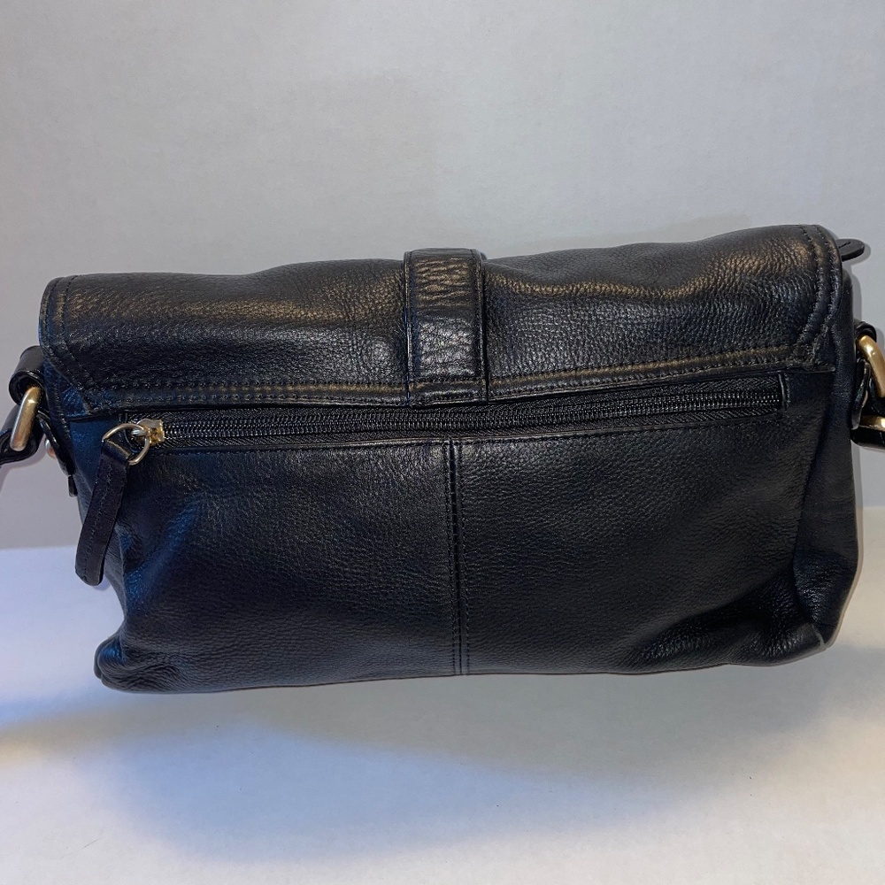 Giani Bernini Shoulder Tote - Picture 2 of 5